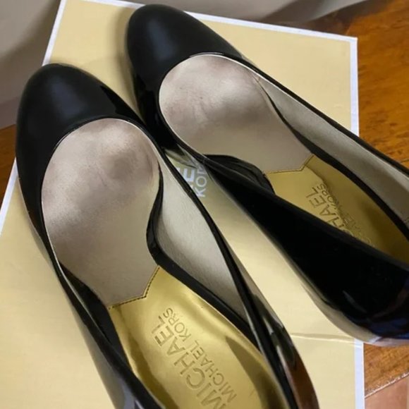 ******** - Picture 3 of 6